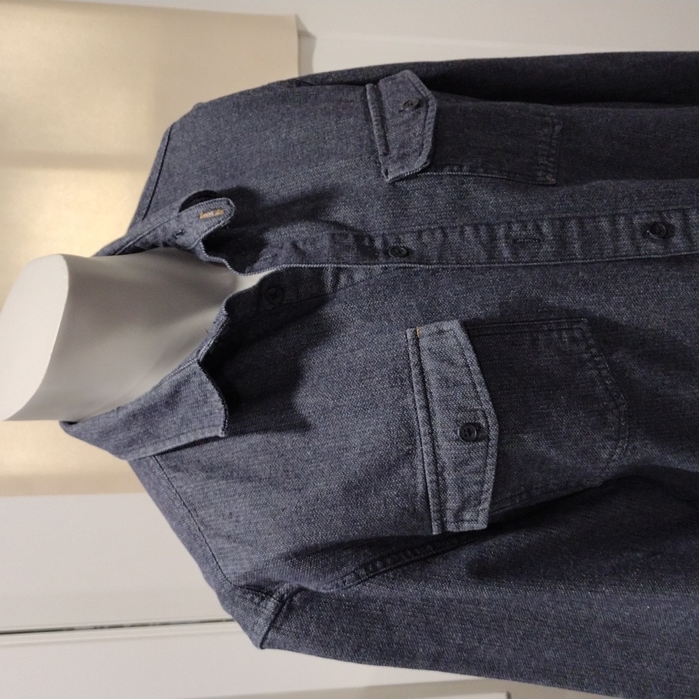 Goodfellow & Co. mens heavy blue denim shirt. Mint condition. Large